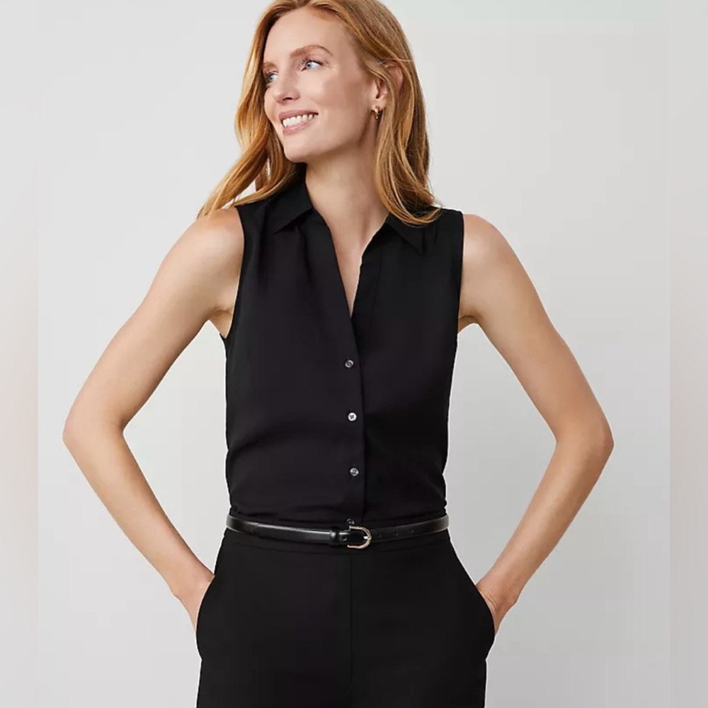 Ann Taylor Sleeveless Shirt in Black (Size LP)
